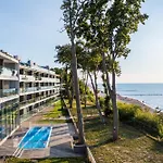 Baltic 1 In Hevenia Apartman *